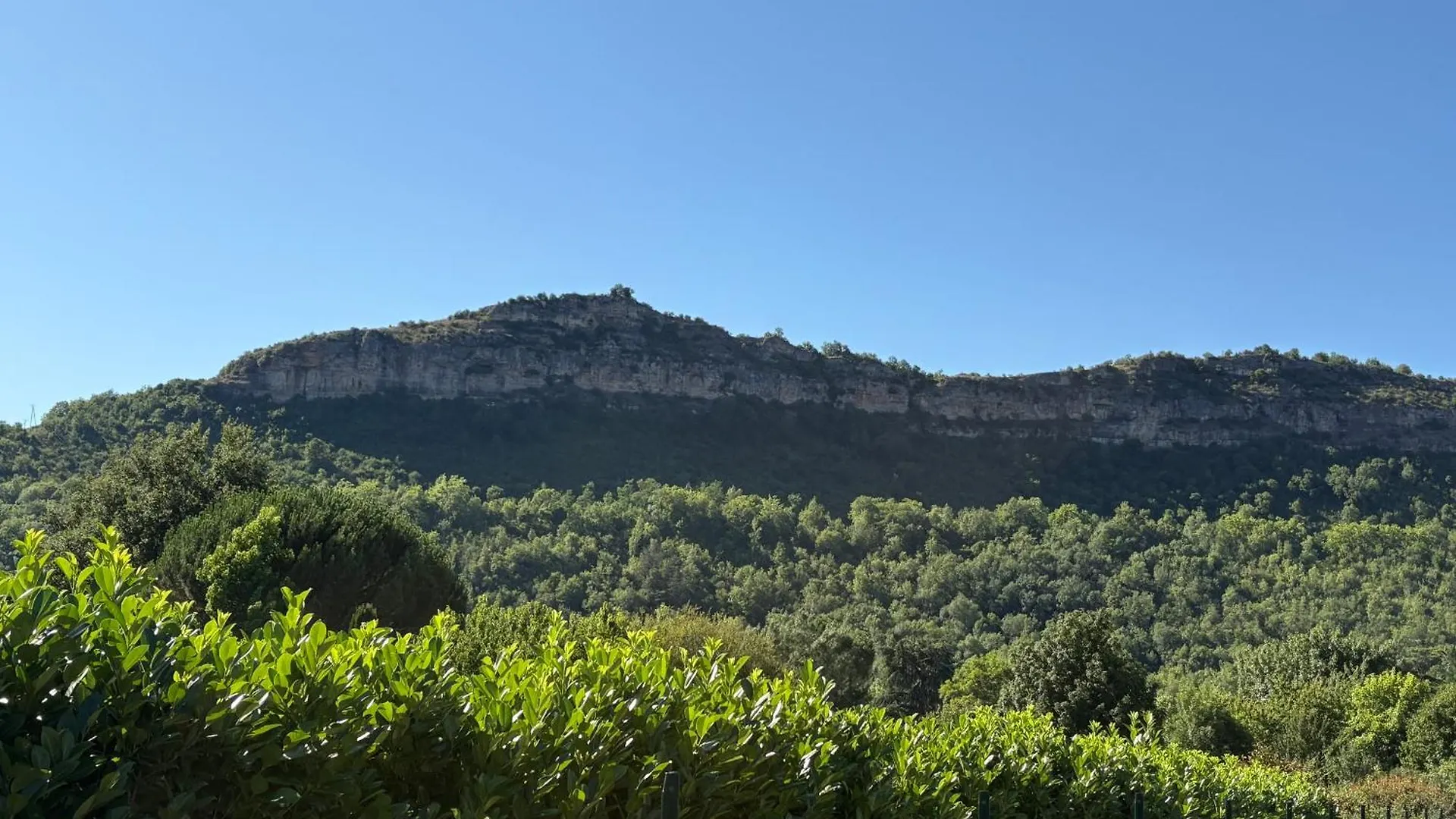 Petit Paradis Saint-Antonin Hébergement de vacances